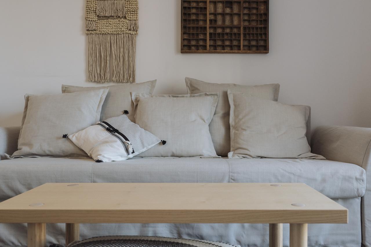 Old Town - City Center Apartment Bukares Bagian luar foto