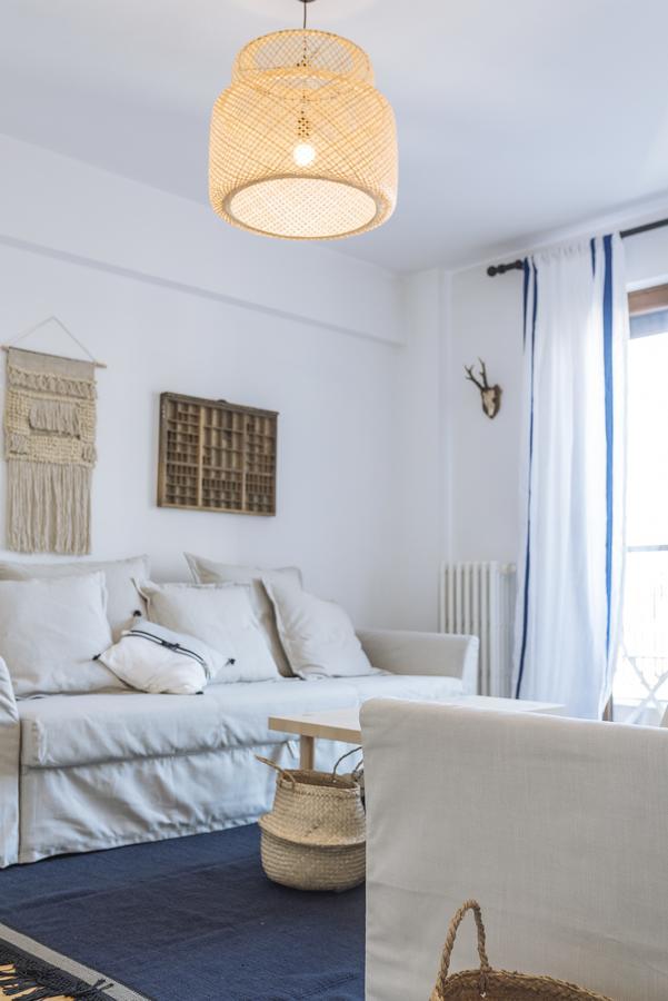 Old Town - City Center Apartment Bukares Bagian luar foto