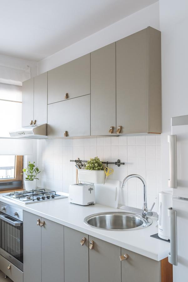 Old Town - City Center Apartment Bukares Bagian luar foto