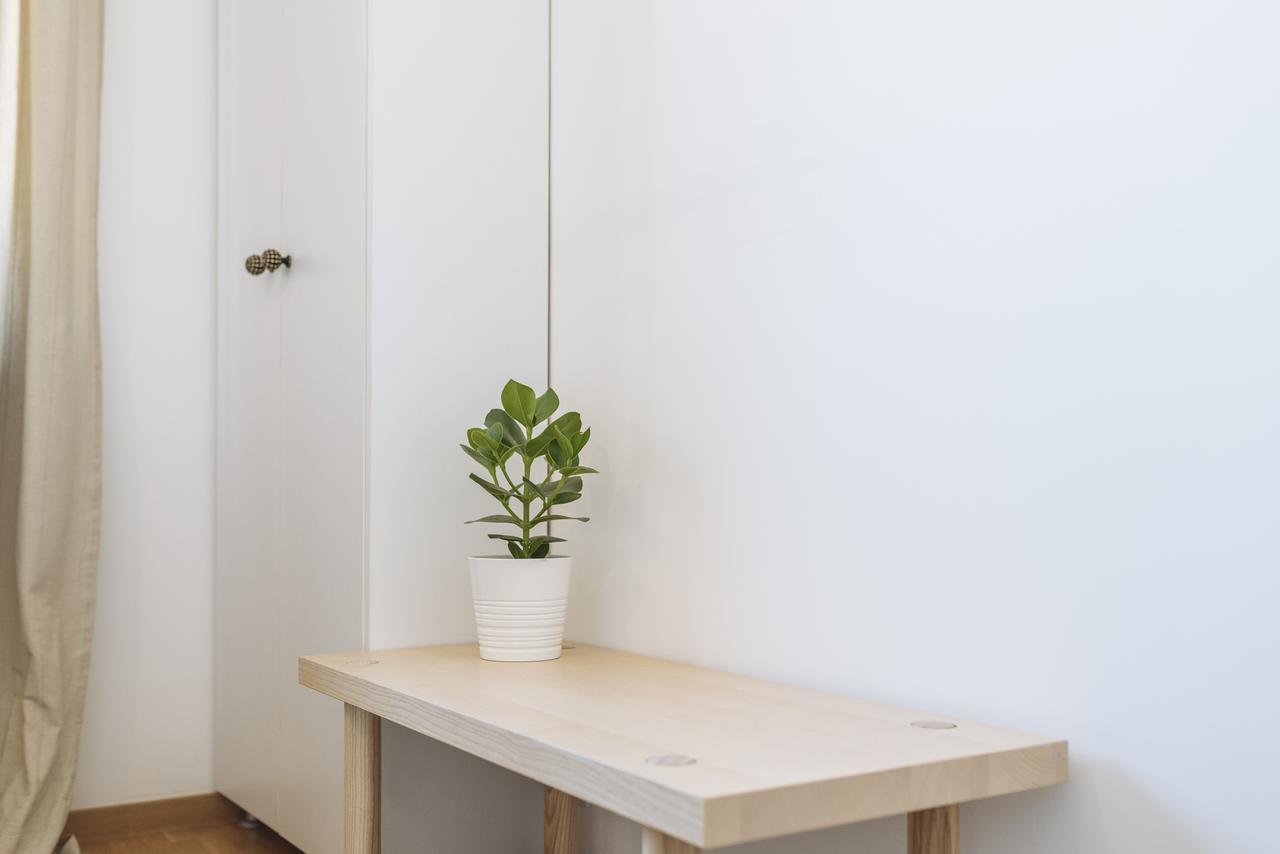Old Town - City Center Apartment Bukares Bagian luar foto
